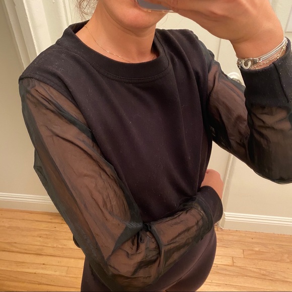 Crop Sweater with Organza Sleeves - Picture 2 of 5